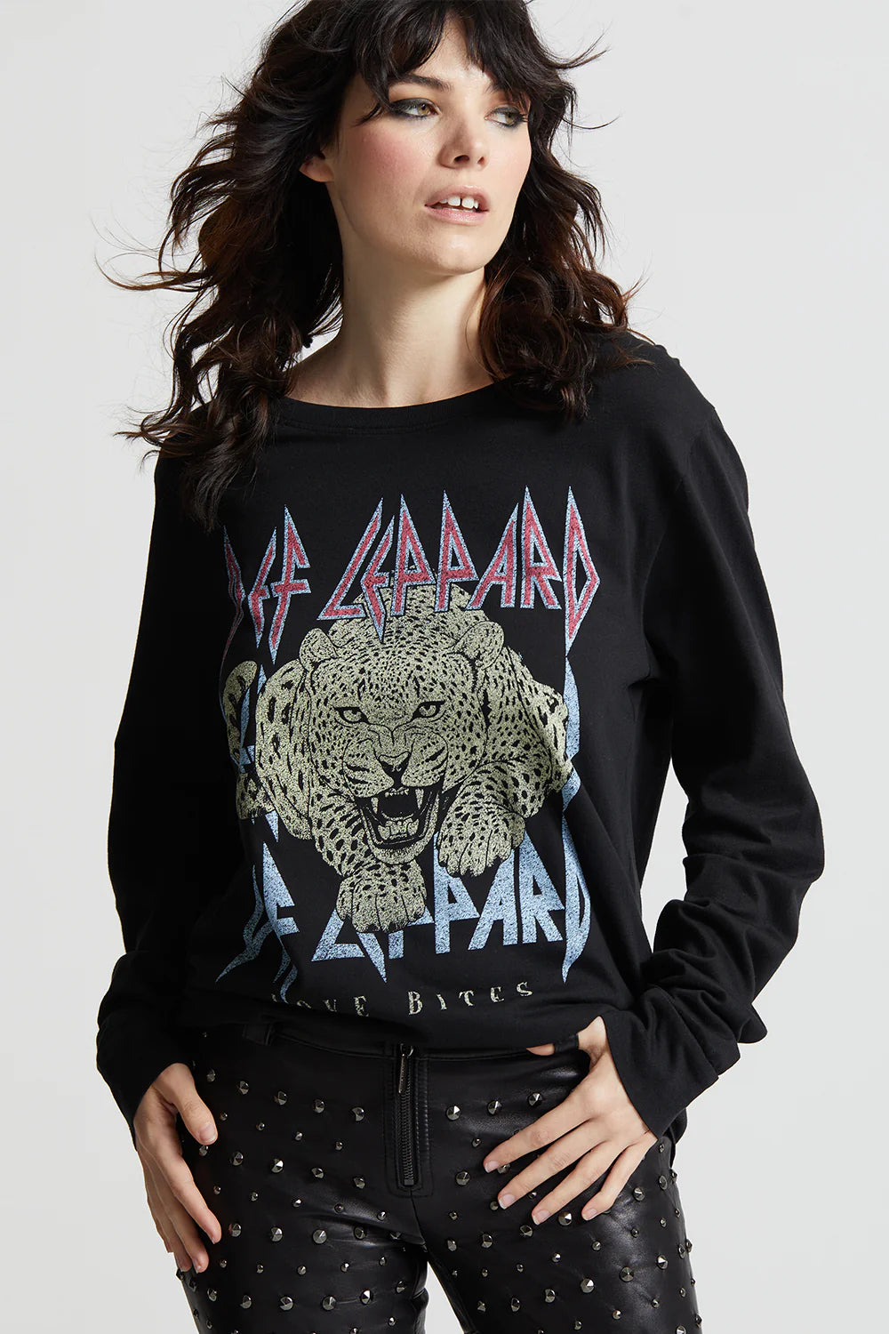 Def Leppard Love Bites LS -tee