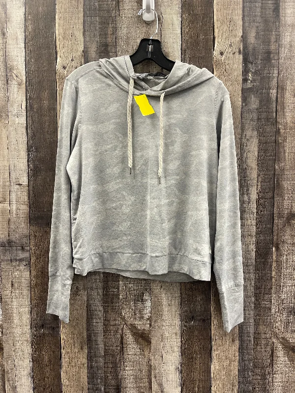 Athletic Top Long Sleeve Hoodie By Vuori In Grey, Size: M