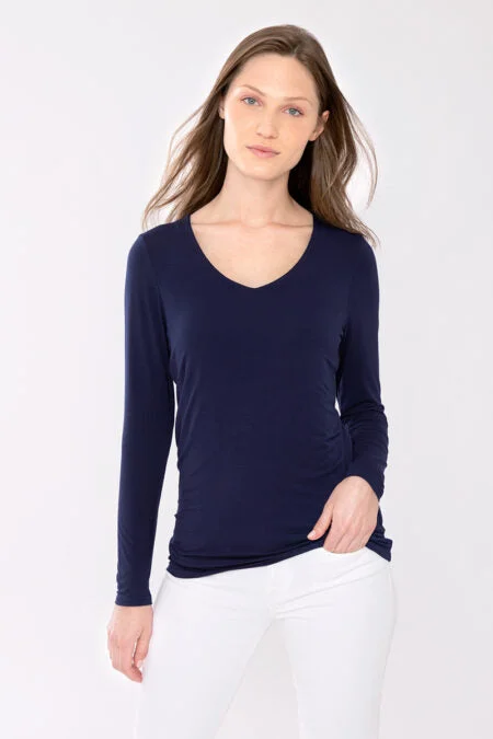 Kinross Cashmere Long Sleeve Vee