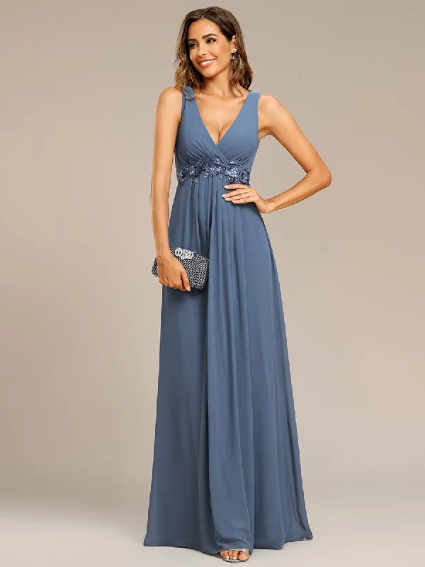 Brave Iris | Floral Applique Sleeveless Chiffon Long Formal Evening Dress