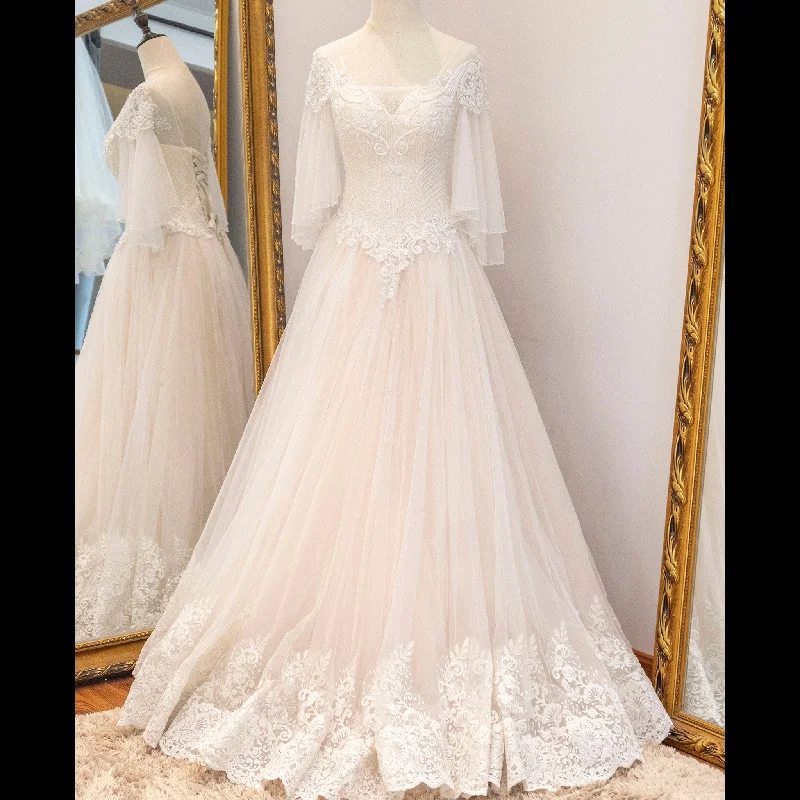 A-line Tulle Lace Wedding Dress with Half Flowy Sleeves