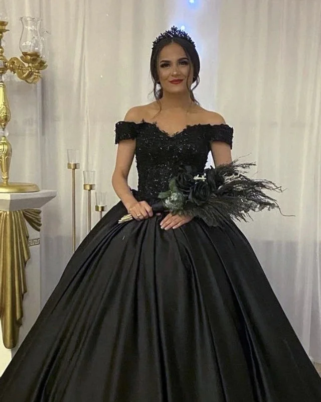 Black Wedding Dresses Gothic Ball Gown Off the Shoulder Bridal Dress