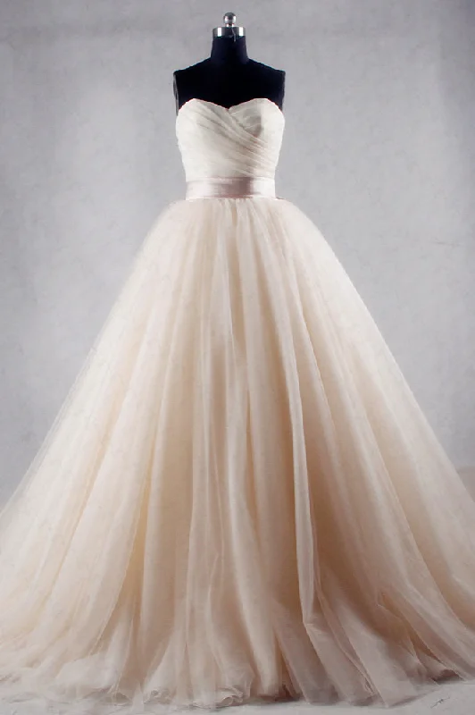 Hot Strapless Tulle Ball Gown Wedding Dresses Lace Up Back