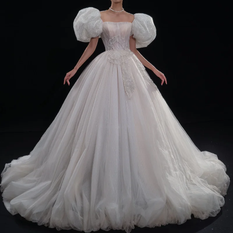 Puffy Short Sleeve Ball Gown Tulle Wedding Dress with Low Back